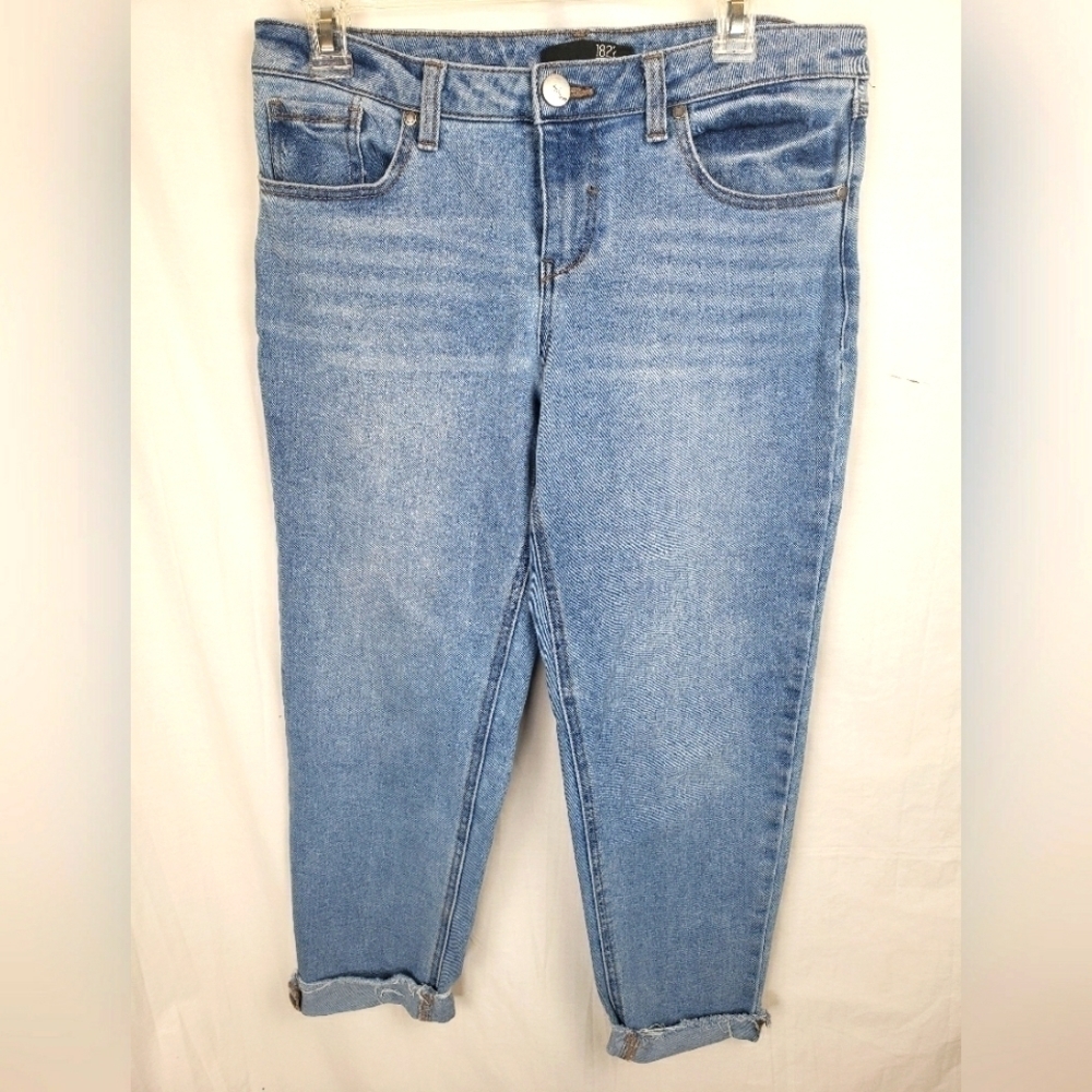 1822 Light Blue Fringed Hem Faded Jeans Sz 8